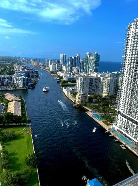 Studio 2Bed Beach Apmt With Amazing Views 30B Hallandale Beach Buitenkant foto